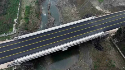 Sakarya Büyükşehir Belediyesi, Akyazı ve Hendek ilçelerinde 20 mahalleyi birbirine