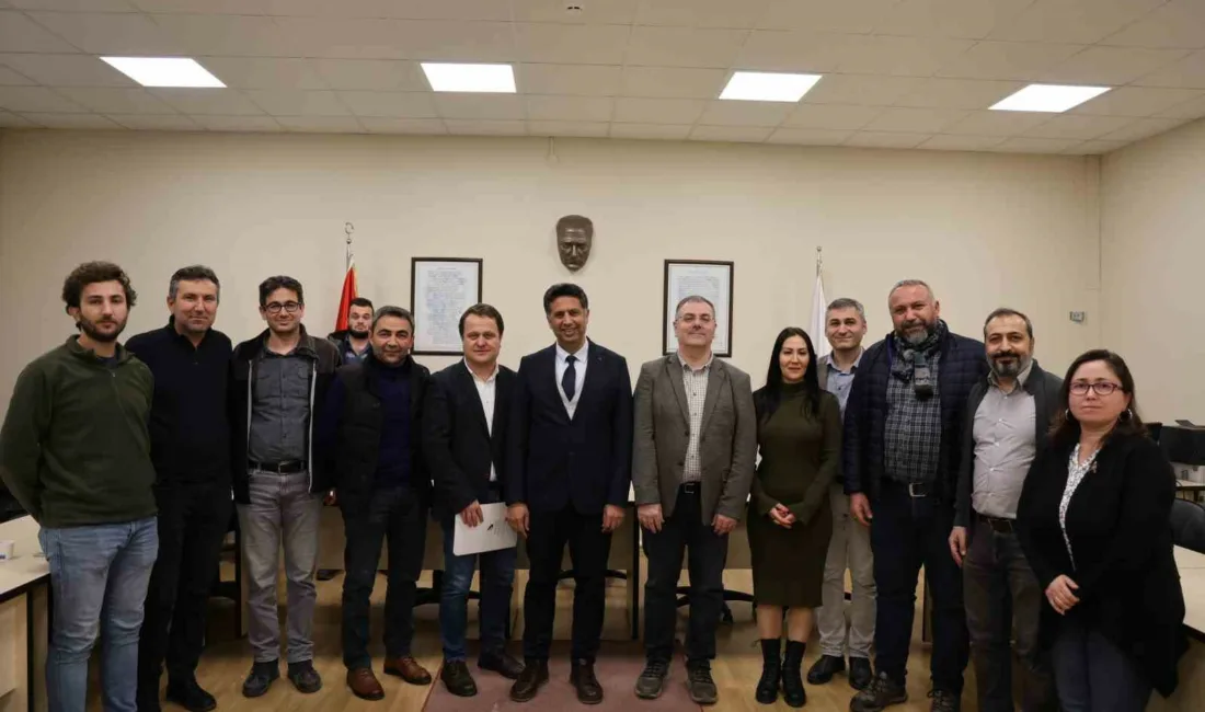 Düzce Üniversitesi Orman Fakültesi tarafından Orman Fakültesi Konferanslar Serisi (OKFS)