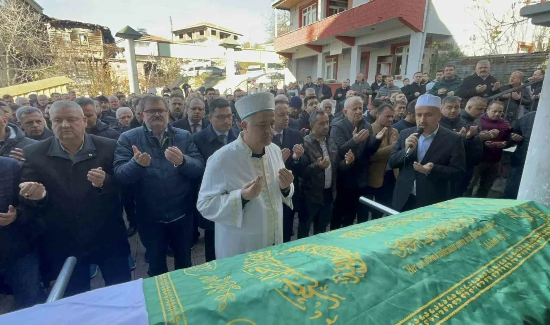 Zonguldak’ın Alaplı İlçe Milli Eğitim Müdürü, Almanya’da hayatını kaybeden annesi