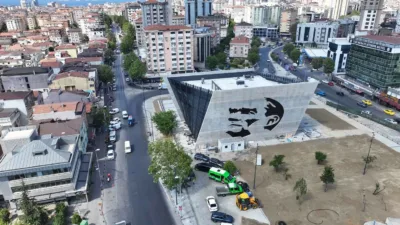 Ataşehir Belediye Başkanı Onursal Adıgüzel, göreve geldiğinden bu yana geçen