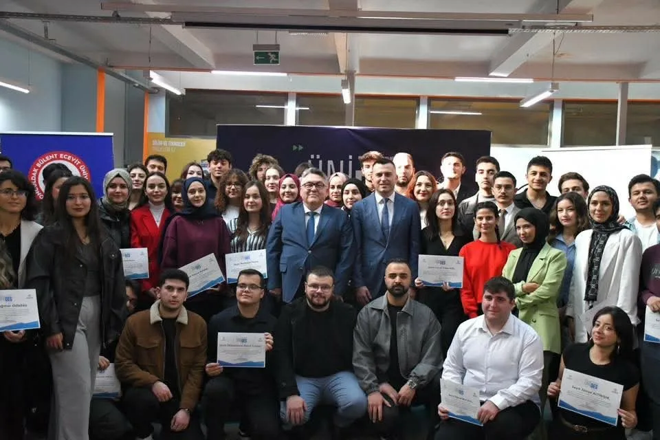 Zonguldak Bülent Ecevit Üniversitesi (BEUN) Alaplı Meslek Yüksekokulu bünyesinde faaliyet