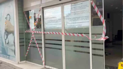 Beyoğlu’nda bulunan taşınma aşamasındaki Özel Okmeydanı Hastanesi’ne önceki gece ateş