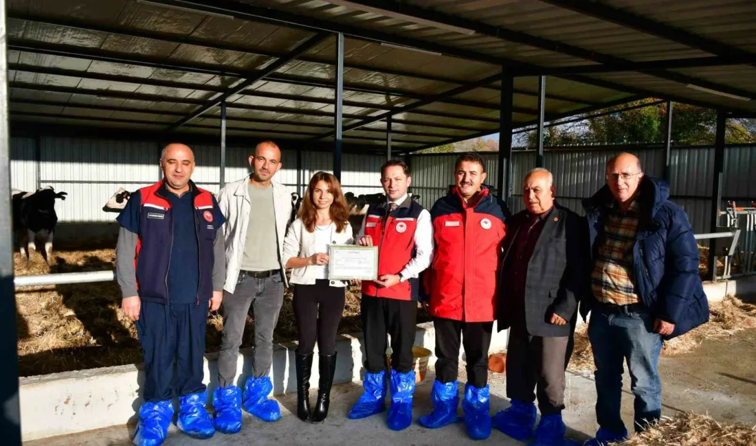 Çanakkale’nin Biga ilçesinde sağlıklı ve kaliteli hayvansal üretim yapan üreticiye