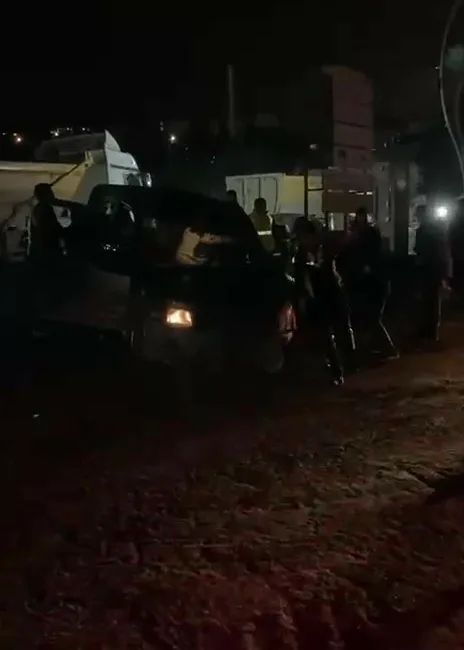 Kocaeli’nin Derince ilçesinde maddi hasarlı kazanın ardından çıkan tartışma kısa