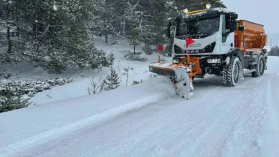 Bolu genelinde etkili olan kar yağışına karşı İl Özel İdaresi