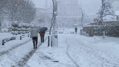 Bolu’da gece saatlerinde başlayan ve sabaha kadar aralıklarla devam eden