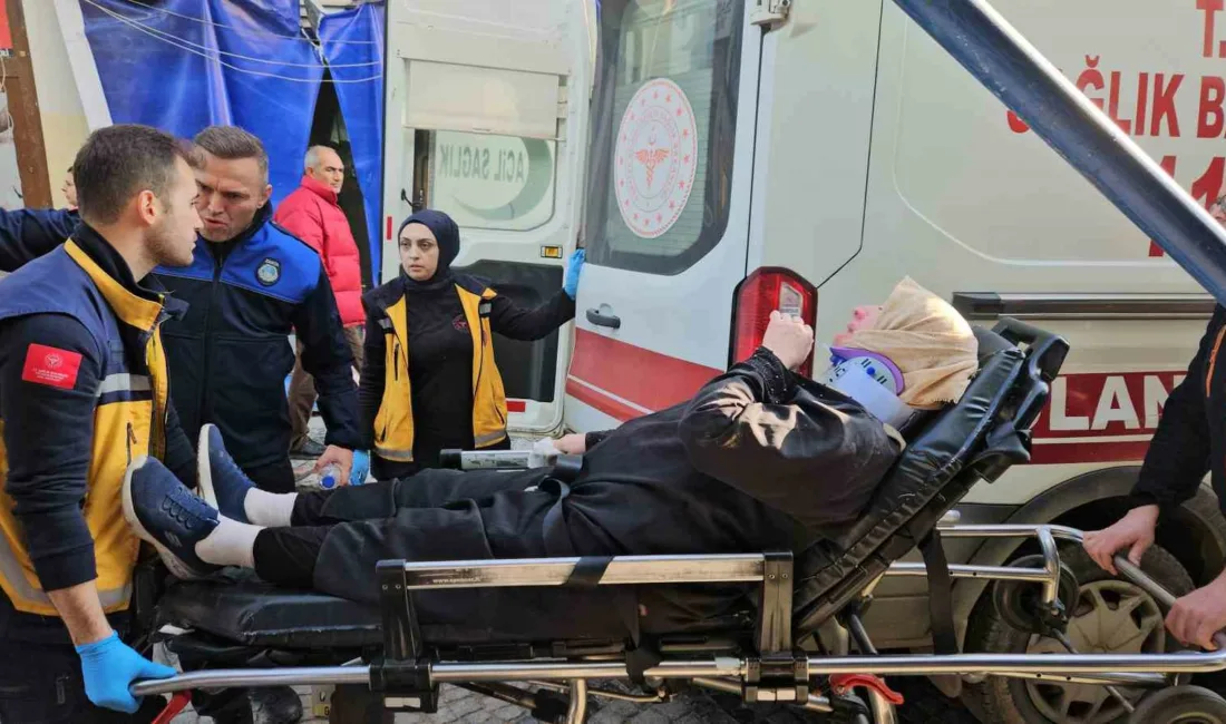Edirne merkez Çilingirler Caddesi’nde yaya olarak yürüyen bir kadın, zemindeki