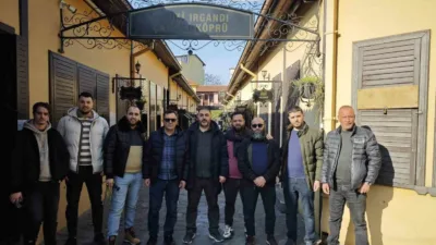 Bursa Büyükşehir Belediyesi, Türk Hava Yolları (THY) sponsorluğunda Cezayirli seyahat