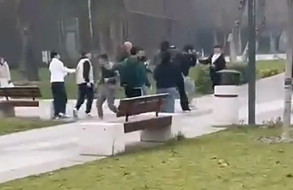Bursa’nın İnegöl ilçesinde iki genç grubu arasında çıkan kavga, amatör