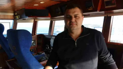 Karadeniz’de balığın azalmasıyla Çanakkale Boğazı’nda avlanmaya gelen balıkçı Güven Geçici,