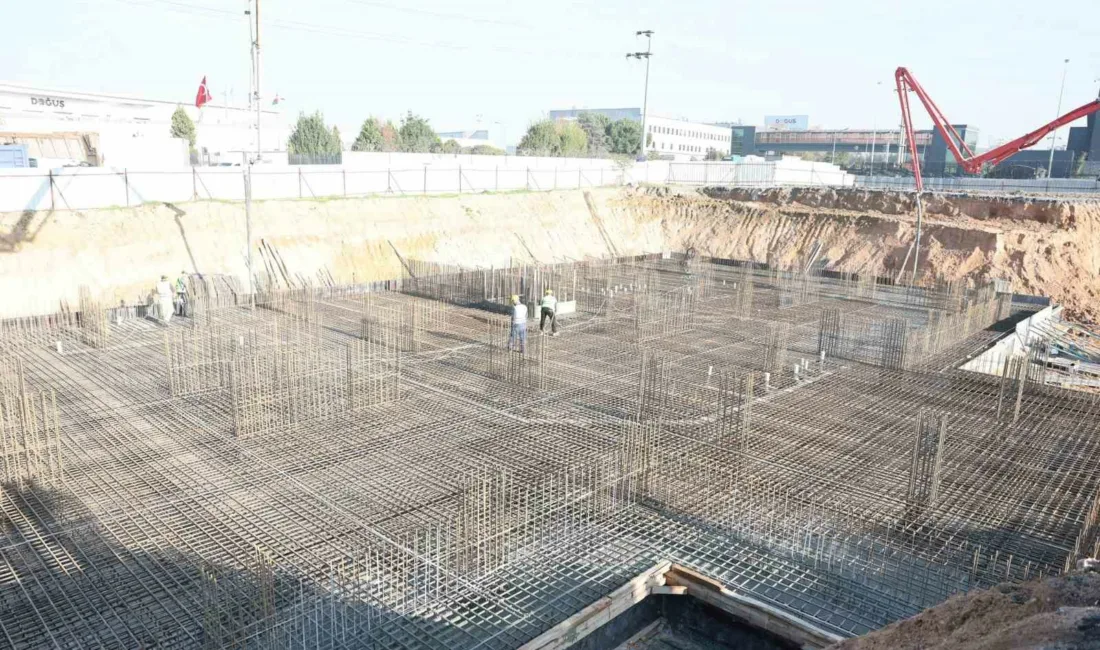 Çayırova’da hayırsever desteğiyle inşa edilen 24 derslikli meslek lisesinde çalışmalar