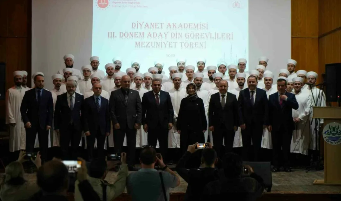 Edirne Dini İhtisas Merkezi, 8 aylık eğitimin ardından 45 hafız