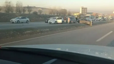 Ankara’nın Elmadağ ilçesinde 5 aracın karıştığı zincirleme kazada 4 kişi