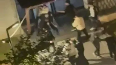 İstanbul Esenyurt’ta iki grup arasında bir sitede başlayan kavga, sokakları