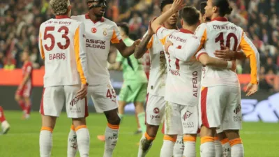 Antalyaspor karşılaşmasından galip ayrılan Galatasaray, Trendyol Süper Lig’de deplasmanda 2