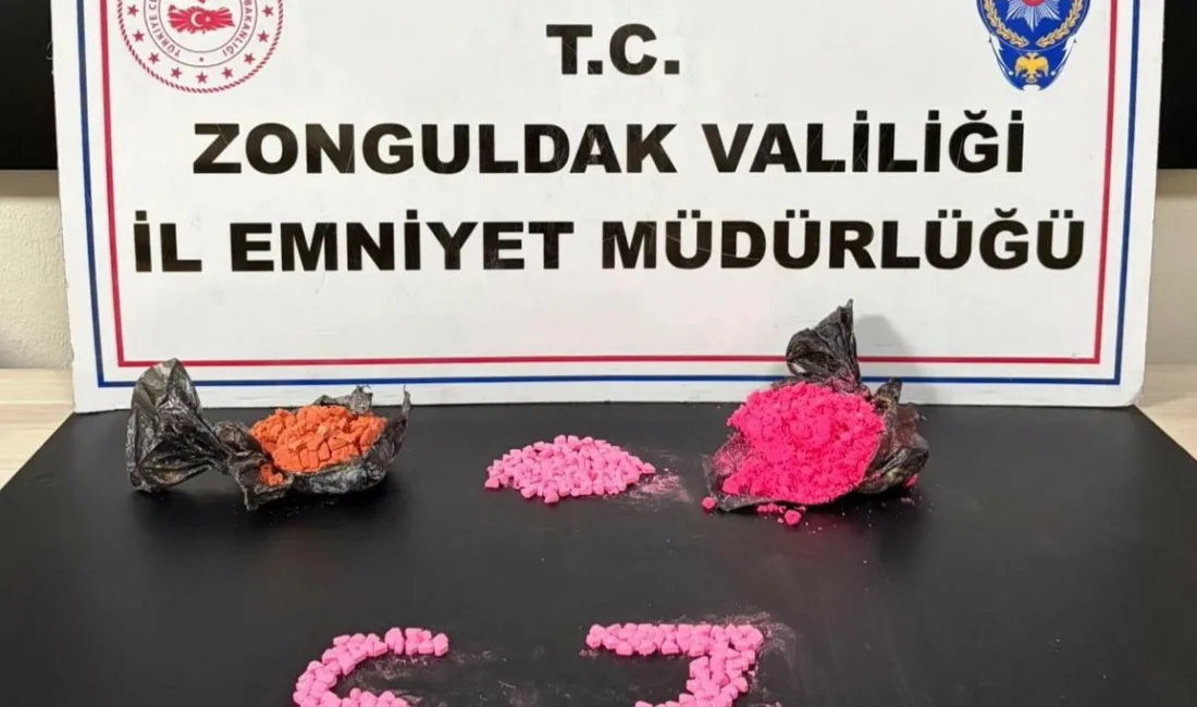 İstanbul’dan kiraladıkları araçla Karadeniz Ereğli’ye 3 bin 152 adet extacy