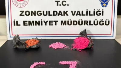 İstanbul’dan kiraladıkları araçla Karadeniz Ereğli’ye 3 bin 152 adet extacy