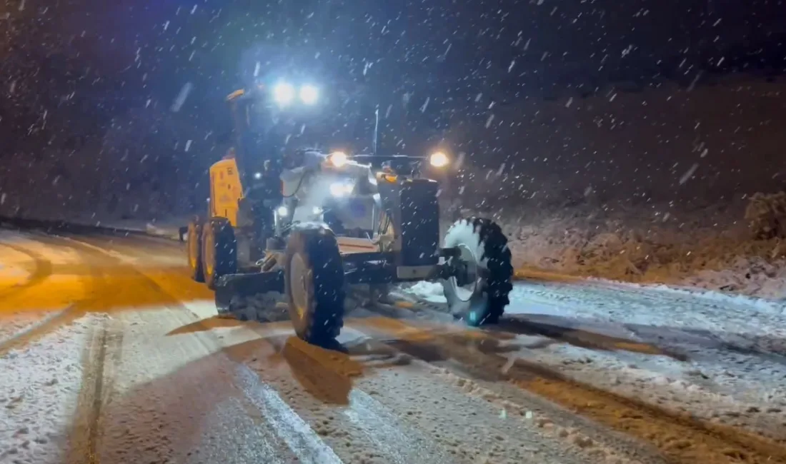 Karabük ve Safranbolu ilçesinde etkili olan kar yağışı sonrası ekipler
