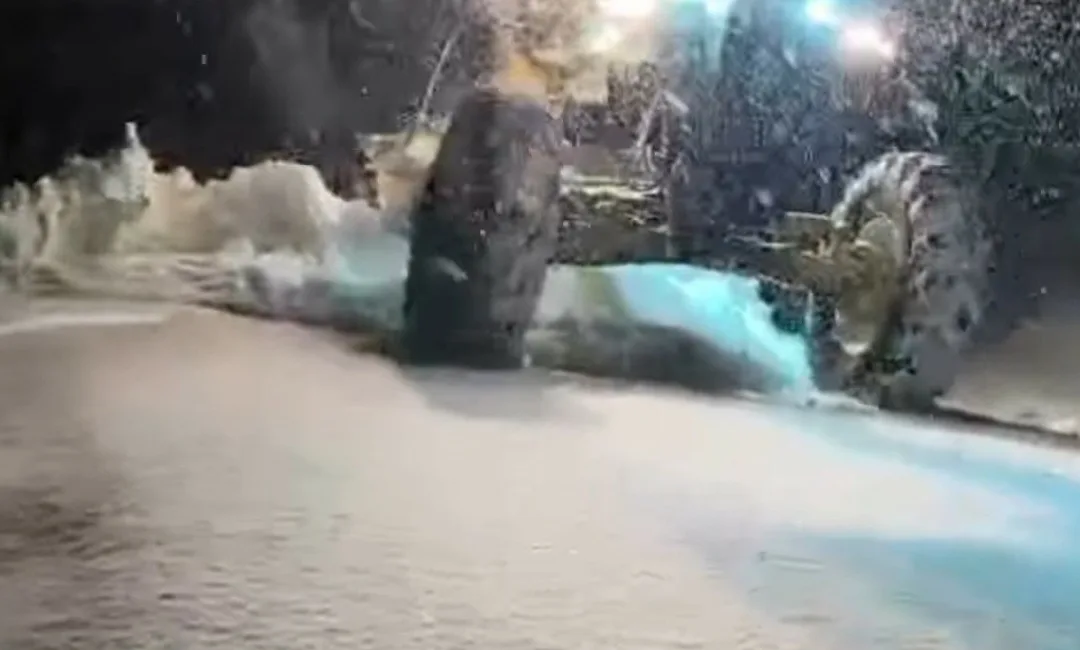 Karabük’te etkili olan kar yağışı nedeniyle 26 köy yolu ulaşıma