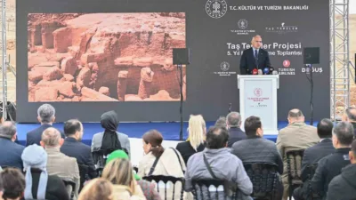 Kültür ve Turizm Bakanı Mehmet Nuri Ersoy, Karahantepe’nin Archaeology Magazıne