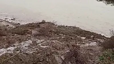 Kastamonu’da yağış sonrası meydana gelen heyelan sebebiyle İnebolu-Doğanyurt-Cide kara yolu