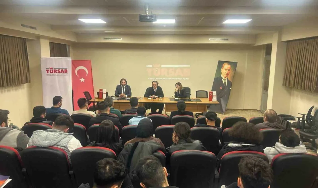 Karabük Üniversitesi (KBÜ) ile TÜRSAB iş birliğinde düzenlenen panelde, turizm