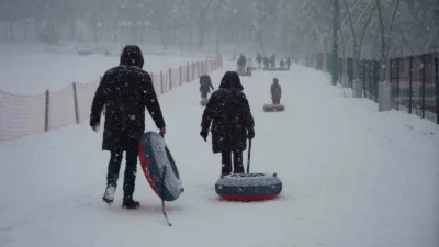 İstanbul’un yanı başındaki gözde kış turizmi merkezlerinden Kartepe’de kar kalınlığı