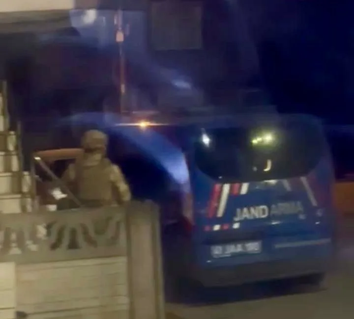 Kocaeli’de dün sabah itibariyle başlayan DEAŞ operasyonlarında 37 kişi gözaltına