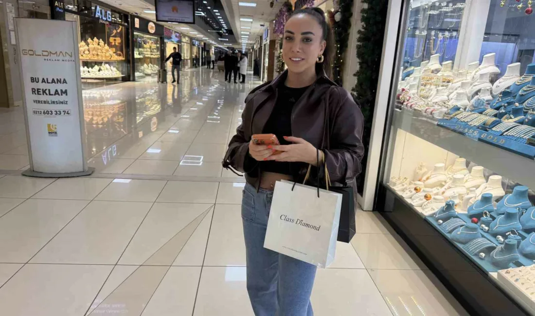 Kuyumcukent’te faaliyet gösteren esnaf, yılsonuna özel cazip bir kampanya başlattı.