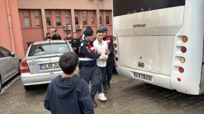Karabük’ün Safranbolu ilçesinde bir kuyumcuya silahlı ve maskeli şekilde düzenlenen