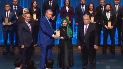 Cumhurbaşkanlığı himayelerinde yürütülen TÜBA-GEBİP Ödülü’ne (Üstün Başarılı Genç Bilim İnsanı)