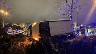 Karabük’te otomobil ile hafif ticari aracın çarpışması sonucu meydana gelen