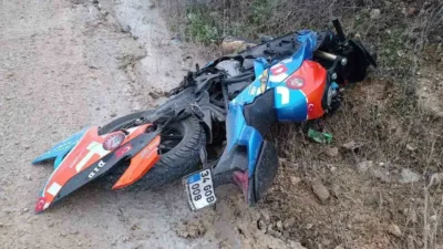 Bilecik’te otomobil ile motosikletin çarpışması sonucu meydana gelen trafik kazasında