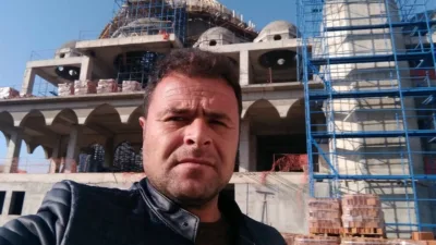 Tekirdağ’ın Kapaklı ilçesinde yapımı süren Ravza Camii inşaatında iskeleden düşen