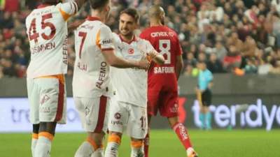 Galatasaray’ın Macar futbolcusu Roland Sallai, Antalyaspor maçıyla bu sezonki ilk