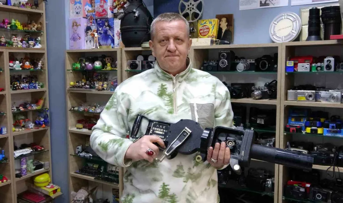 Kocaeli’de Yunus Hakkı Şenkul, 15 yıl önce bozulan fotoğraf makinesini