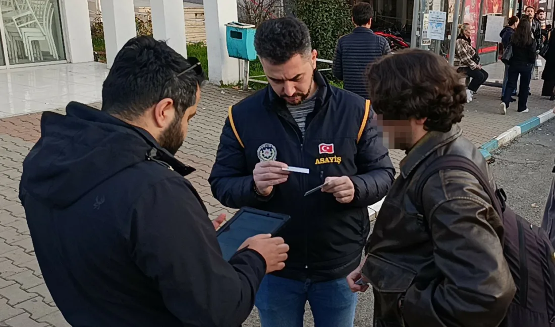 Tekirdağ’ın Süleymanpaşa ilçesinde birçok noktada “Huzur Uygulaması” gerçekleştirildi. Tekirdağ İl