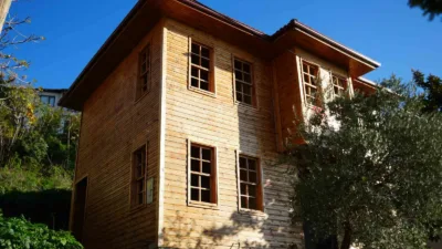 KOCAELİ (İHA) – Türk sinemasının unutulmaz isimlerinden Hulusi Kentmen’in Kocaeli’nin