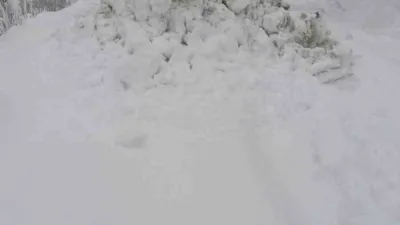 Zonguldak’ta etkili olan yoğun kar yağışı ve tipi nedeniyle 53