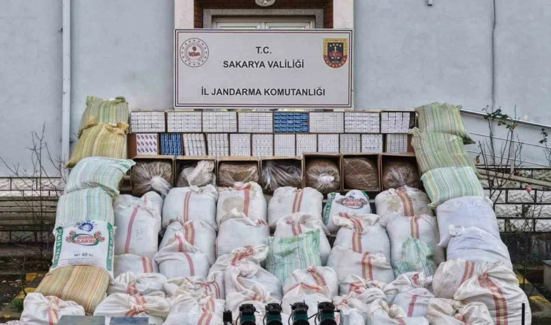 Sakarya’nın Serdivan ilçesinde jandarma ekiplerince yapılan kaçakçılık operasyonunda 3 ton