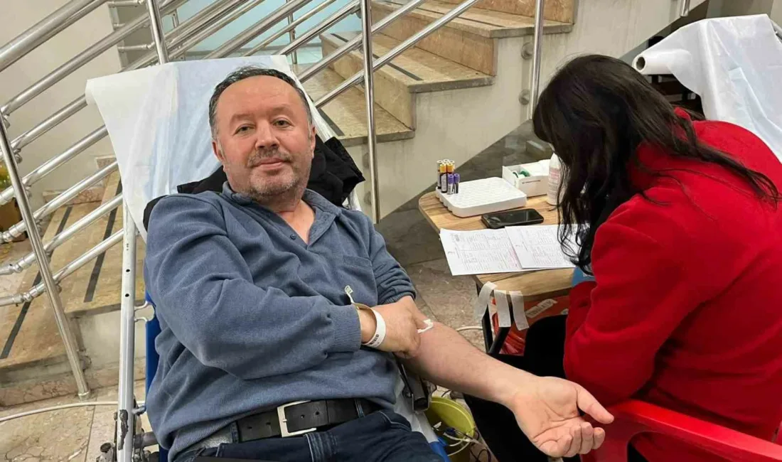 Zonguldak’ın Alaplı Kaymakamlığı’nda Kaymakam Selçuk Köksal’ın öncülüğünde düzenlenen kan bağışı