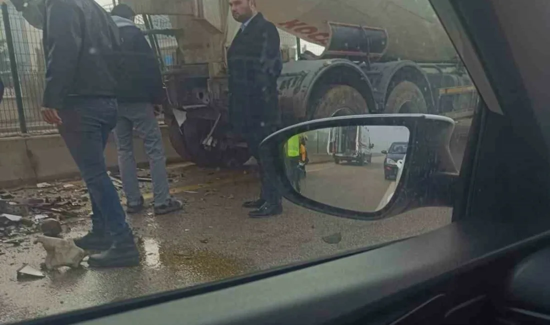 Ankara’nın Çubuk ilçesinde sis nedeniyle meydana gelen iki ayrı trafik