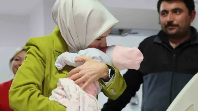 Aile ve Sosyal Hizmetler Bakanı Mahinur Özdemir Göktaş, “Her doğan