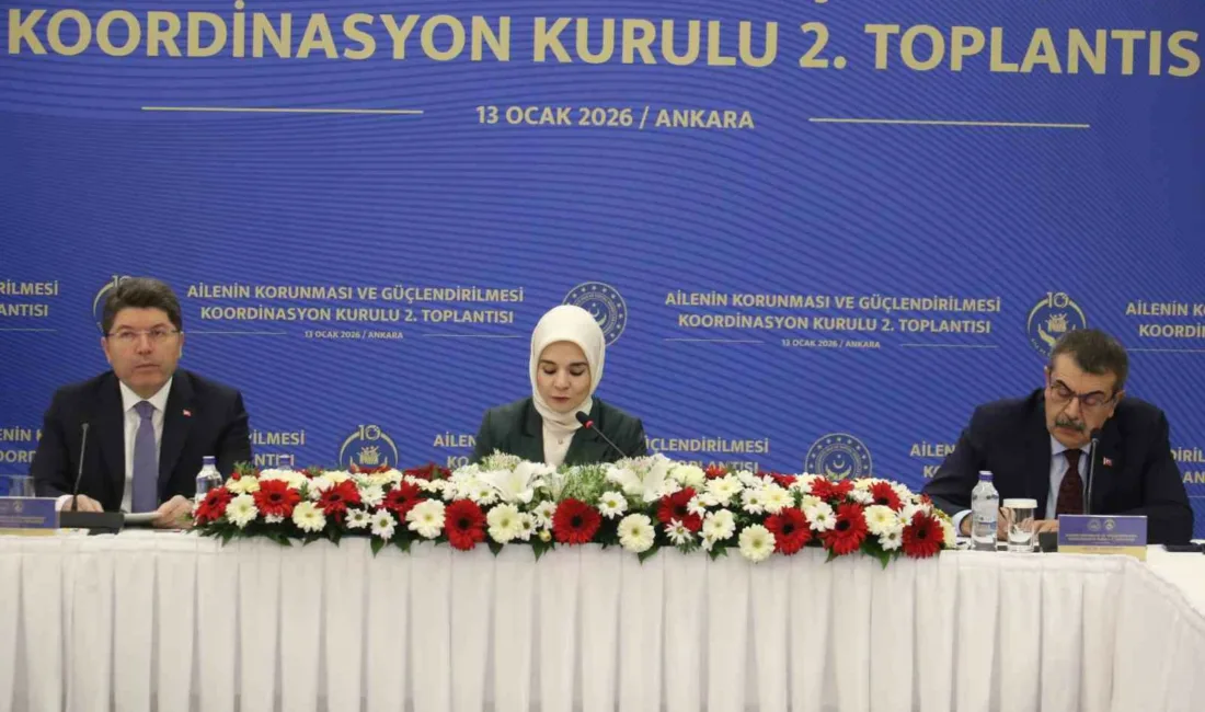 Milli Eğitim Bakanı Yusuf Tekin, “Eğitim cephesinde, okullarımızda çocukların kendini