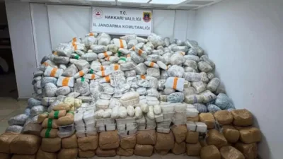 İçişleri Bakanı Ali Yerlikaya, “Yüksekova kırsalında 771 kilogram skunk, 10,5