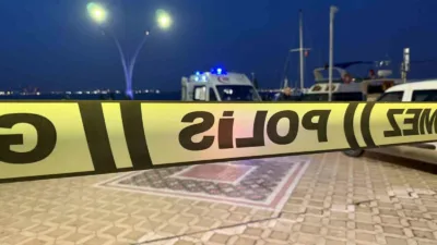 Kocaeli’nin Başiskele ilçesi sahili açıklarında balıkçılar tarafından su üzerinde dalgıç