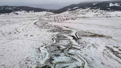 Ankara’nın Çamlıdere ilçesindeki Benli Yaylası, Karadeniz’i aratmayan menderesleri ve geniş