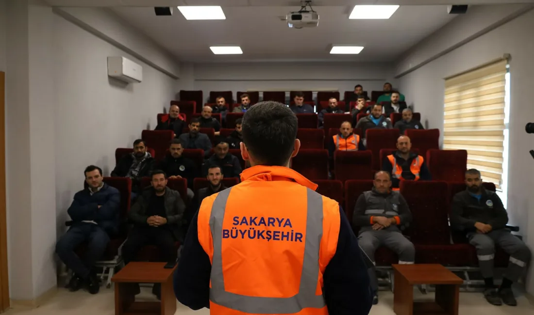 Sakarya Büyükşehir Belediyesi, ilçe belediyelerinde görev yapan saha personellerine yönelik