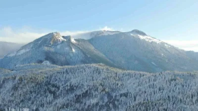 Kastamonu’da kar kalınlığının 1,5 metreyi aştığı bin 250 rakımlı Yaralıgöz