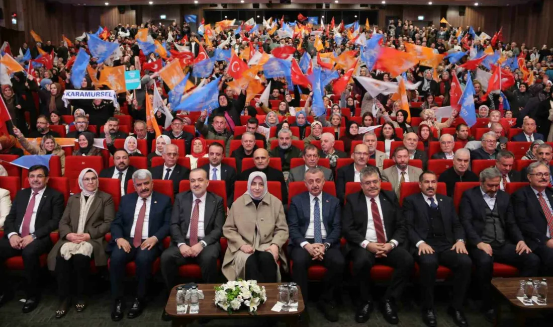 Kocaeli’de düzenlenen AK Parti 114. Genişletilmiş İl Danışma Meclisi toplantısında